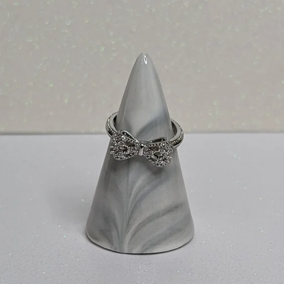 Bow Ring 925 Sterling Silver Cubic Zirconia Size 6 - Picture 3 of 9